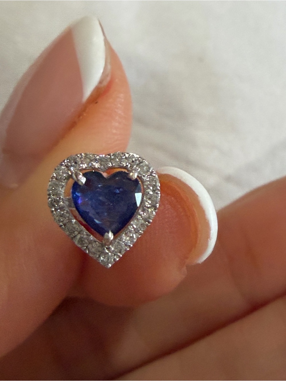 NEW 14K White Gold Natural Sapphire Diamond Heart Halo Earrings w/ Certificate - Picture 10 of 13